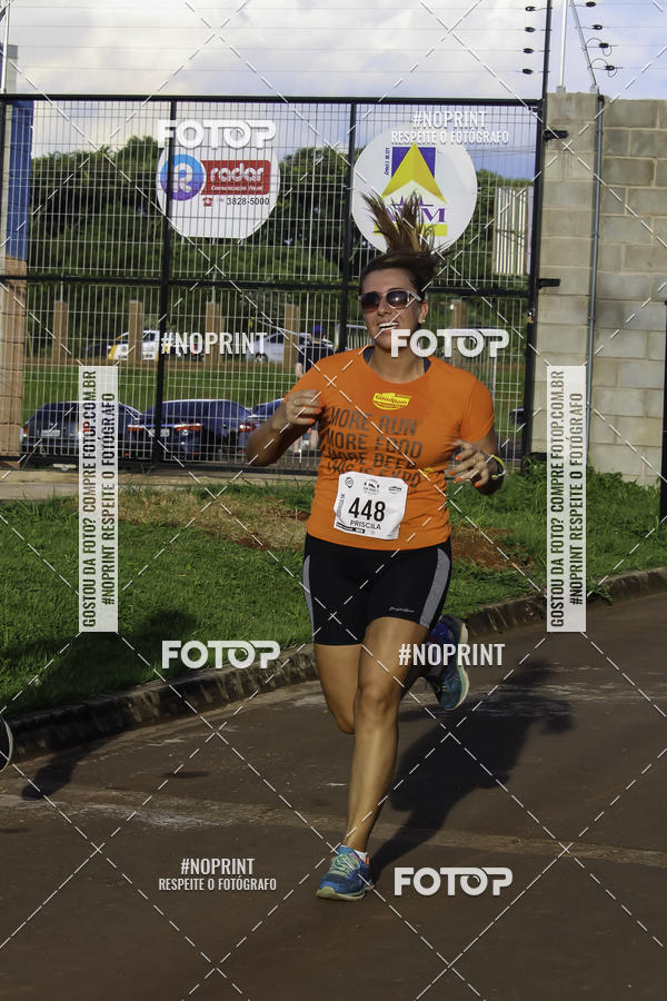 Buy your photos of the event1 Beer Run Expo guas on Fotop