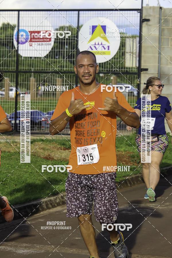 Buy your photos of the event1 Beer Run Expo guas on Fotop