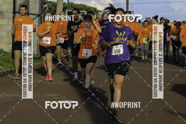 Buy your photos of the event1 Beer Run Expo guas on Fotop