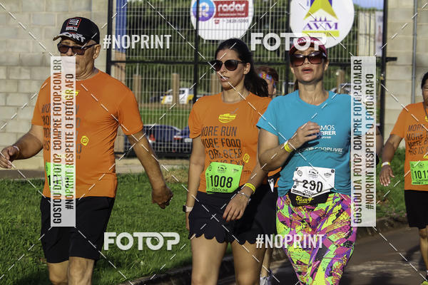 Buy your photos of the event1 Beer Run Expo guas on Fotop