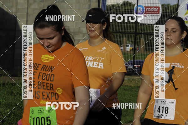 Buy your photos of the event1 Beer Run Expo guas on Fotop