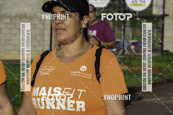Buy your photos of the event1 Beer Run Expo guas on Fotop
