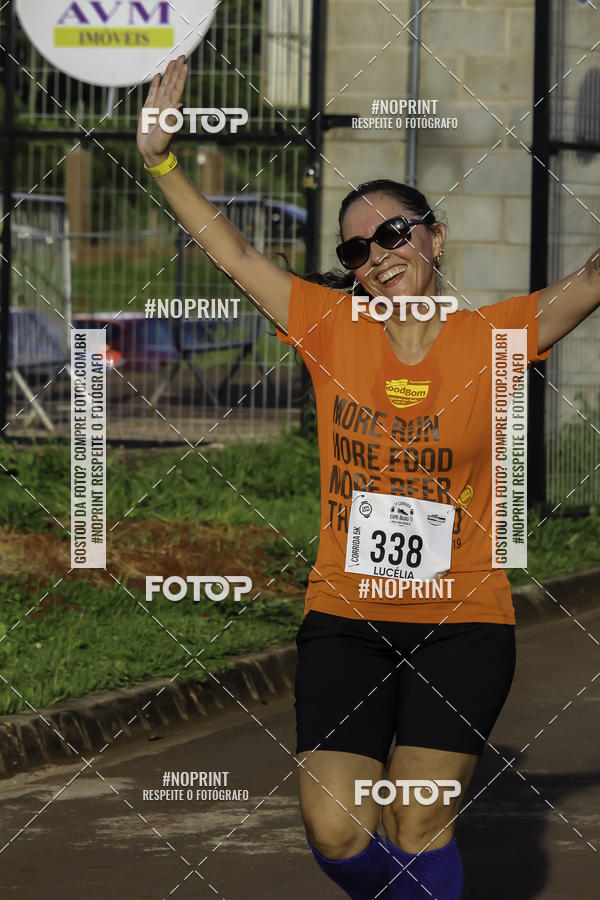 Buy your photos of the event1 Beer Run Expo guas on Fotop