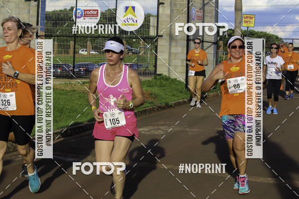 Buy your photos of the event1 Beer Run Expo guas on Fotop