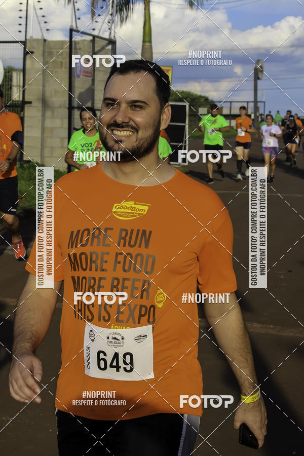 Buy your photos of the event1 Beer Run Expo guas on Fotop