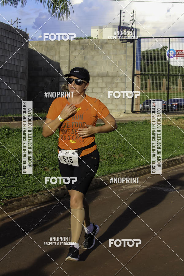 Buy your photos of the event1 Beer Run Expo guas on Fotop