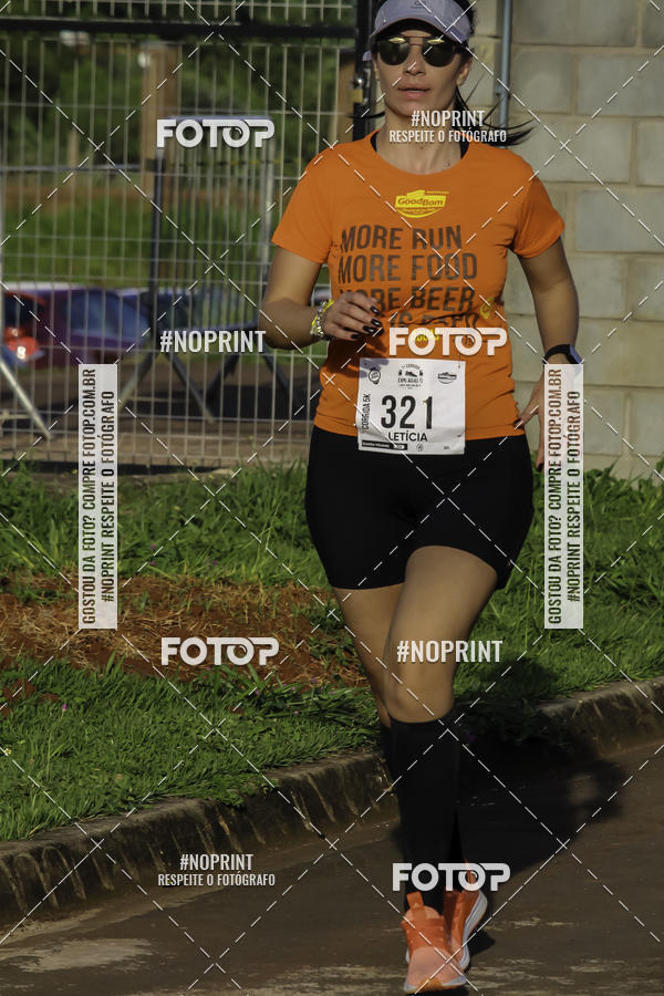 Buy your photos of the event1 Beer Run Expo guas on Fotop
