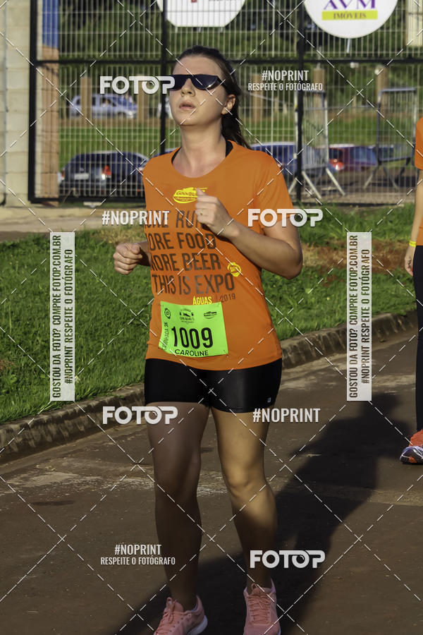 Buy your photos of the event1 Beer Run Expo guas on Fotop