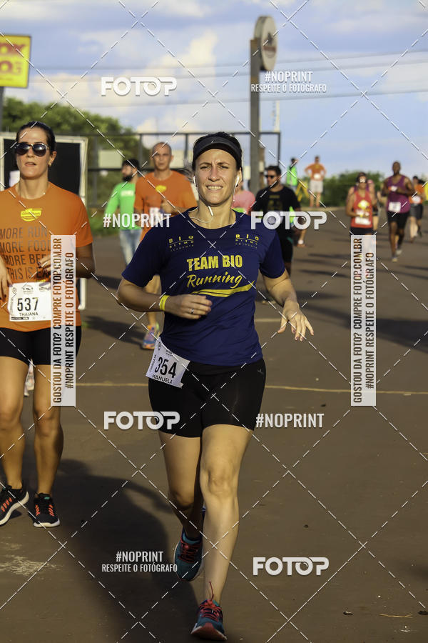 Buy your photos of the event1 Beer Run Expo guas on Fotop