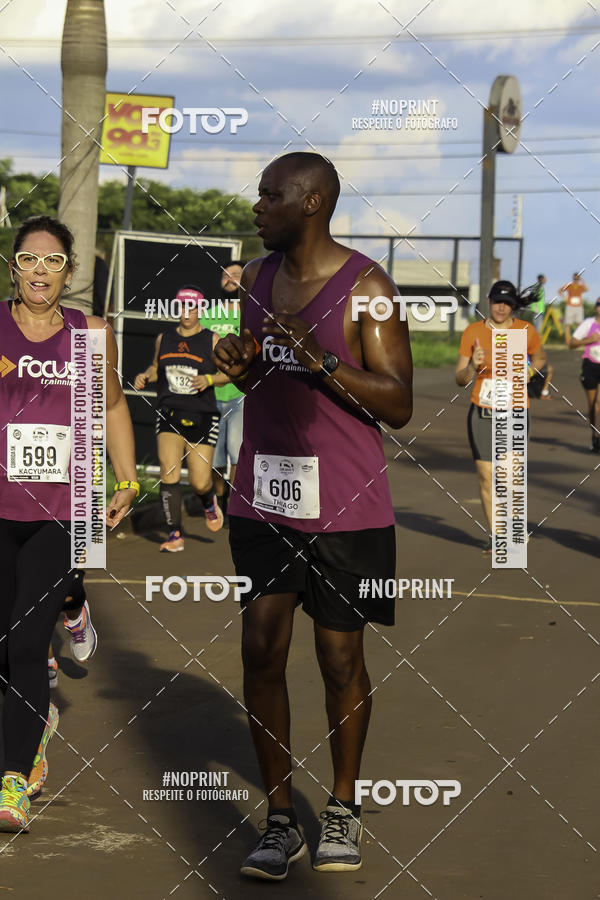 Buy your photos of the event1 Beer Run Expo guas on Fotop