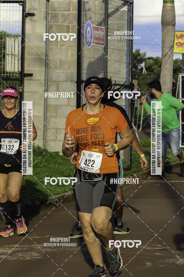 Buy your photos of the event1 Beer Run Expo guas on Fotop