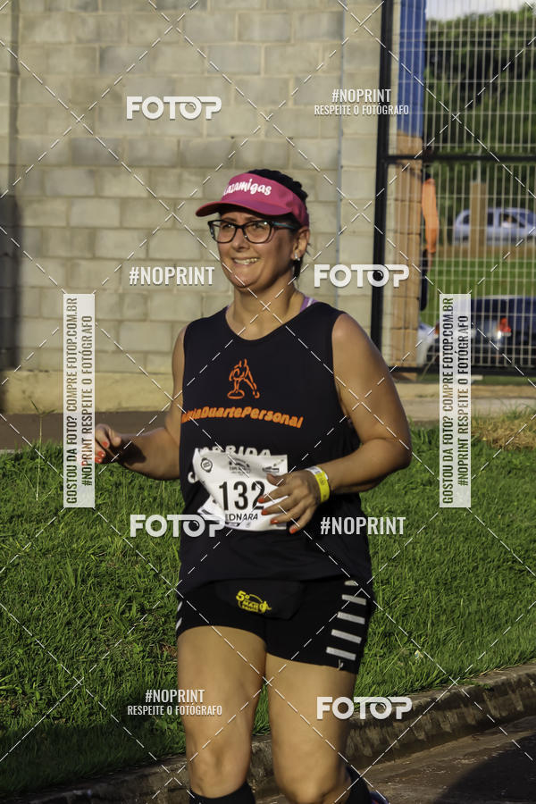Buy your photos of the event1 Beer Run Expo guas on Fotop