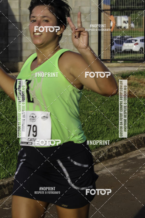 Buy your photos of the event1 Beer Run Expo guas on Fotop
