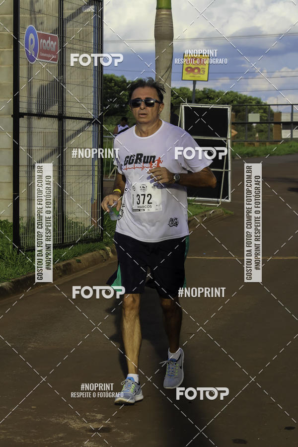 Buy your photos of the event1 Beer Run Expo guas on Fotop