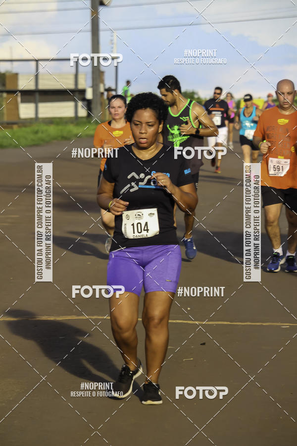 Buy your photos of the event1 Beer Run Expo guas on Fotop