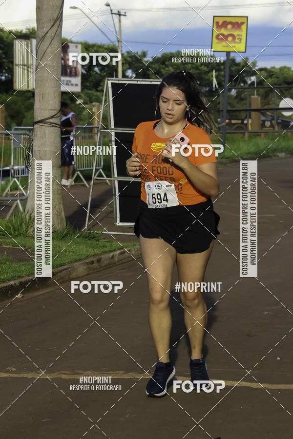 Buy your photos of the event1 Beer Run Expo guas on Fotop