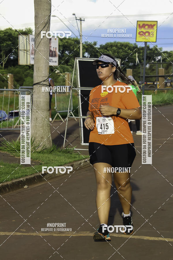 Buy your photos of the event1 Beer Run Expo guas on Fotop