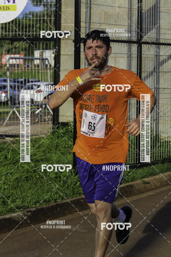 Buy your photos of the event1 Beer Run Expo guas on Fotop