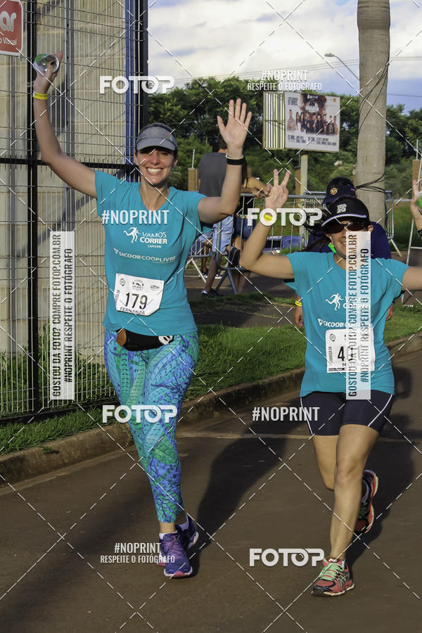 Buy your photos of the event1 Beer Run Expo guas on Fotop