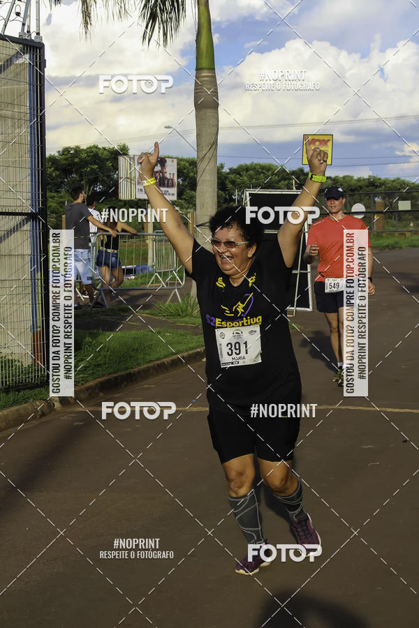 Buy your photos of the event1 Beer Run Expo guas on Fotop