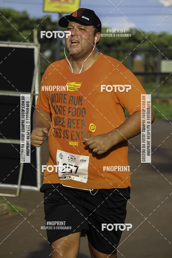 Buy your photos of the event1 Beer Run Expo guas on Fotop