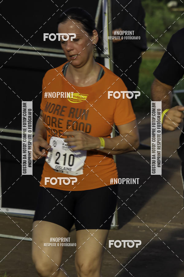 Buy your photos of the event1 Beer Run Expo guas on Fotop