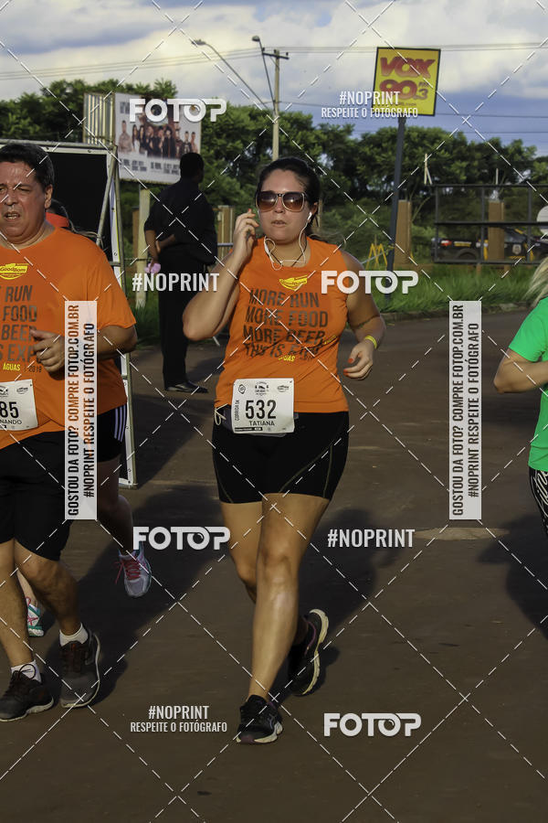 Buy your photos of the event1 Beer Run Expo guas on Fotop