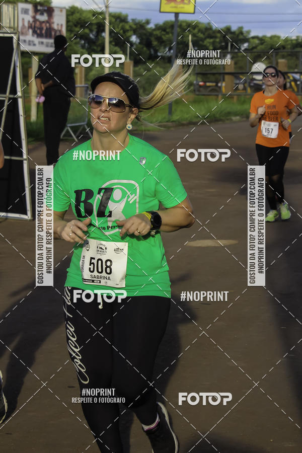 Buy your photos of the event1 Beer Run Expo guas on Fotop