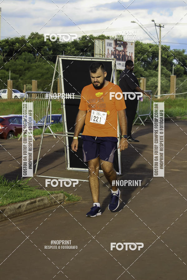 Buy your photos of the event1 Beer Run Expo guas on Fotop
