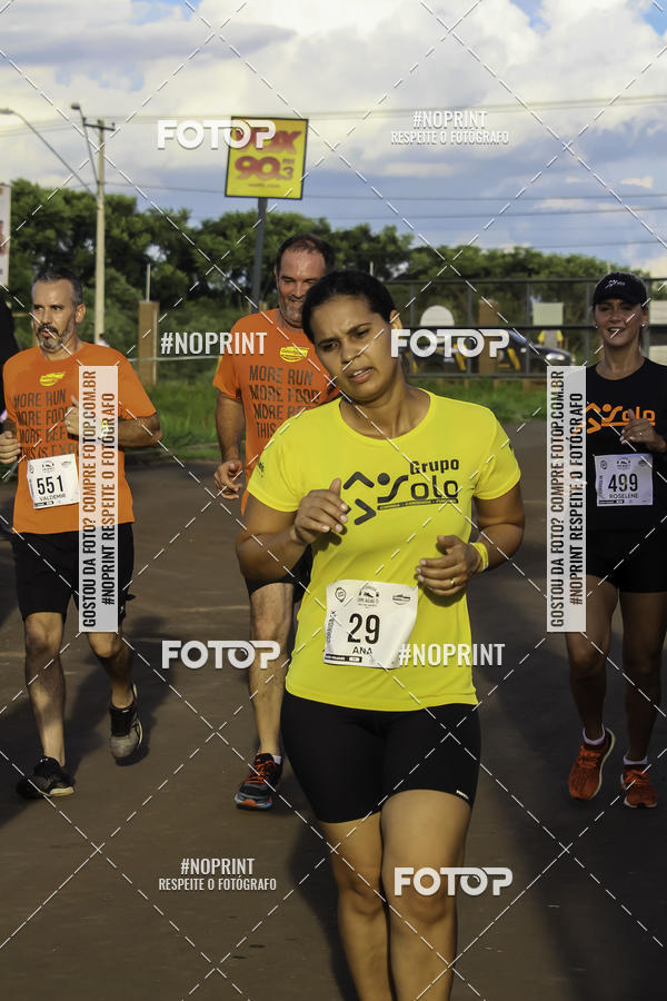 Buy your photos of the event1 Beer Run Expo guas on Fotop
