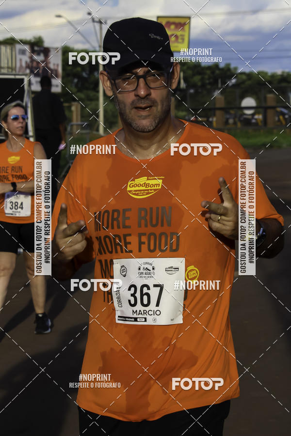 Buy your photos of the event1 Beer Run Expo guas on Fotop