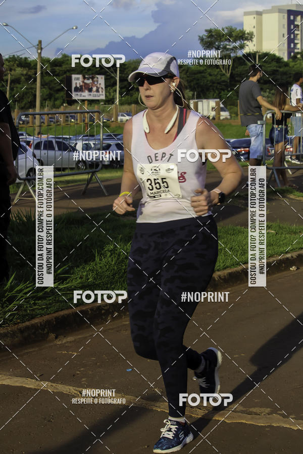 Buy your photos of the event1 Beer Run Expo guas on Fotop
