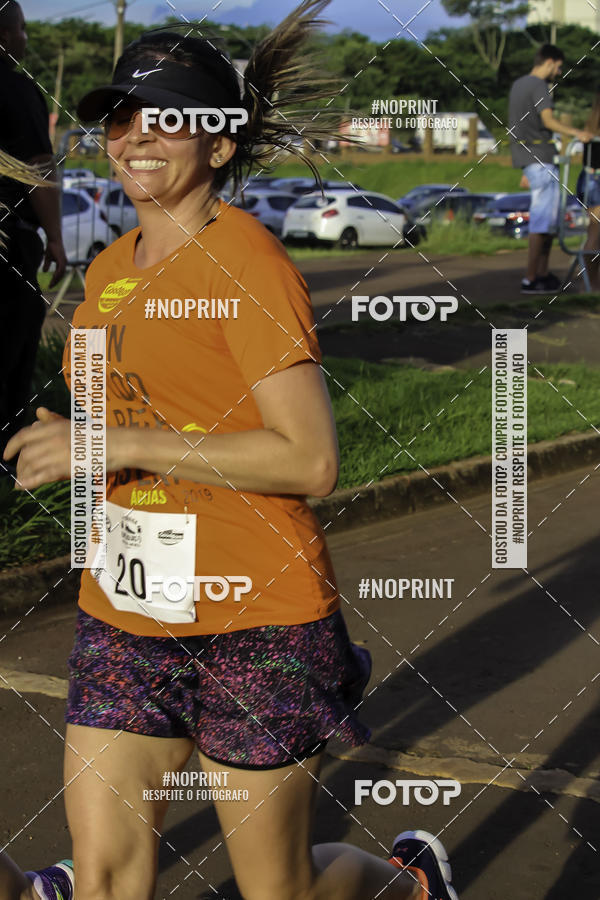 Buy your photos of the event1 Beer Run Expo guas on Fotop