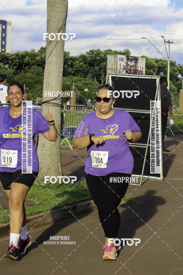Buy your photos of the event1 Beer Run Expo guas on Fotop