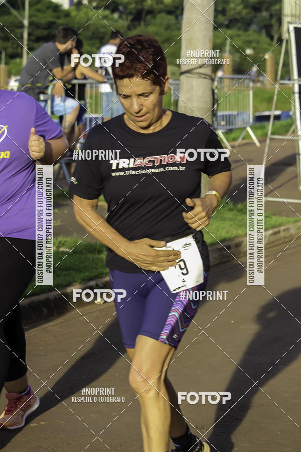 Buy your photos of the event1 Beer Run Expo guas on Fotop