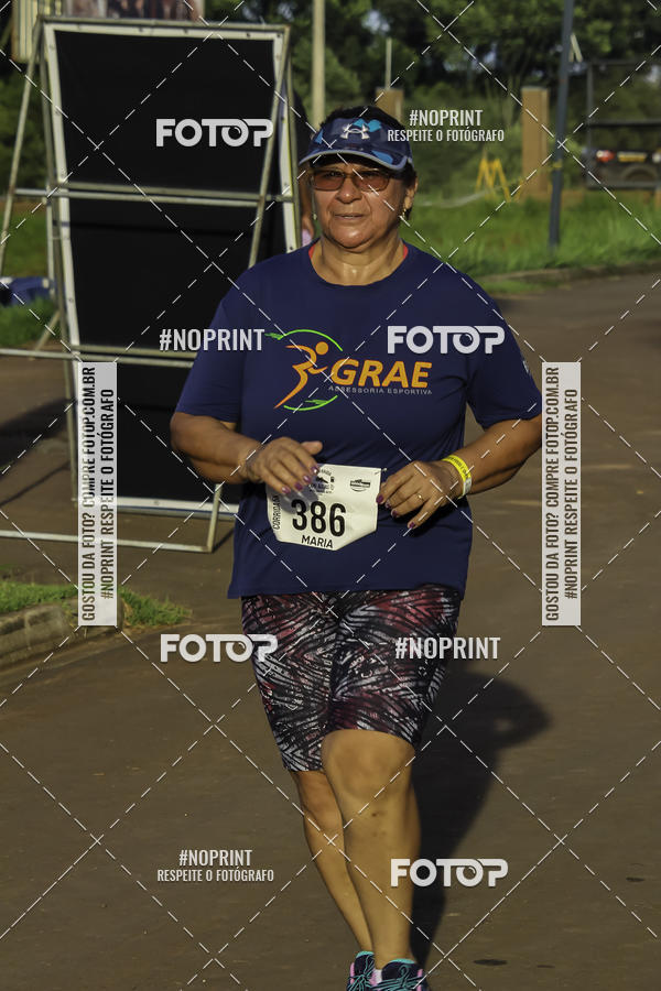 Buy your photos of the event1 Beer Run Expo guas on Fotop