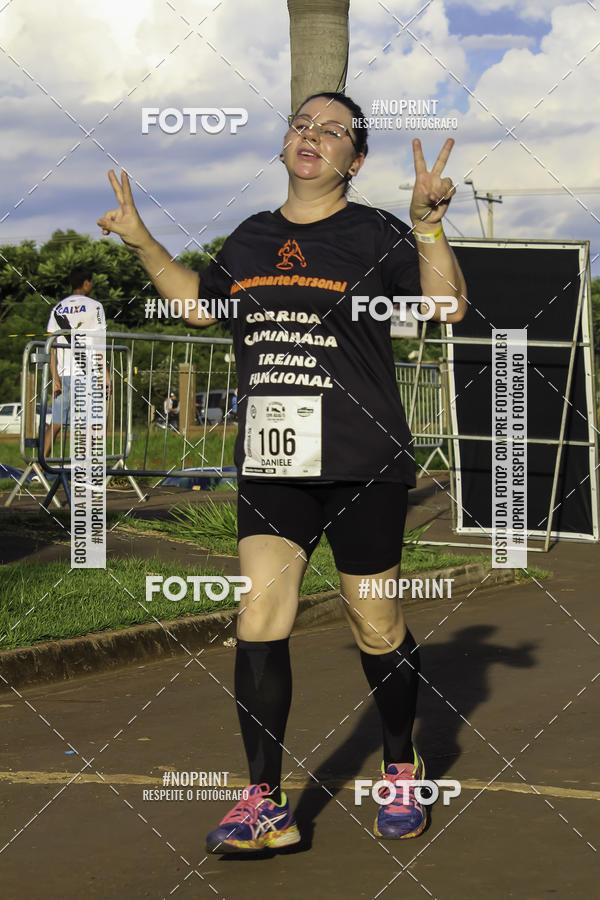 Buy your photos of the event1 Beer Run Expo guas on Fotop