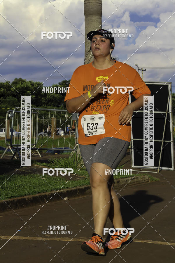 Buy your photos of the event1 Beer Run Expo guas on Fotop