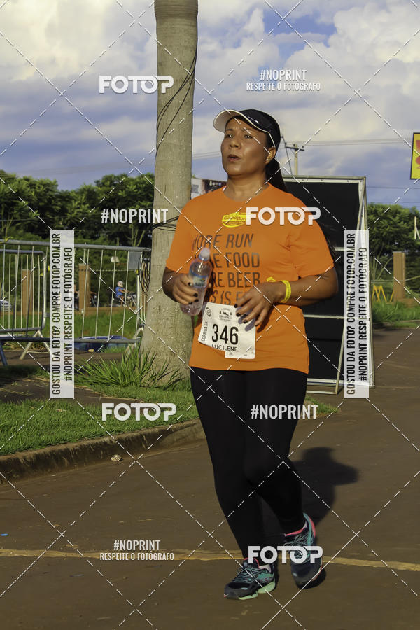 Buy your photos of the event1 Beer Run Expo guas on Fotop