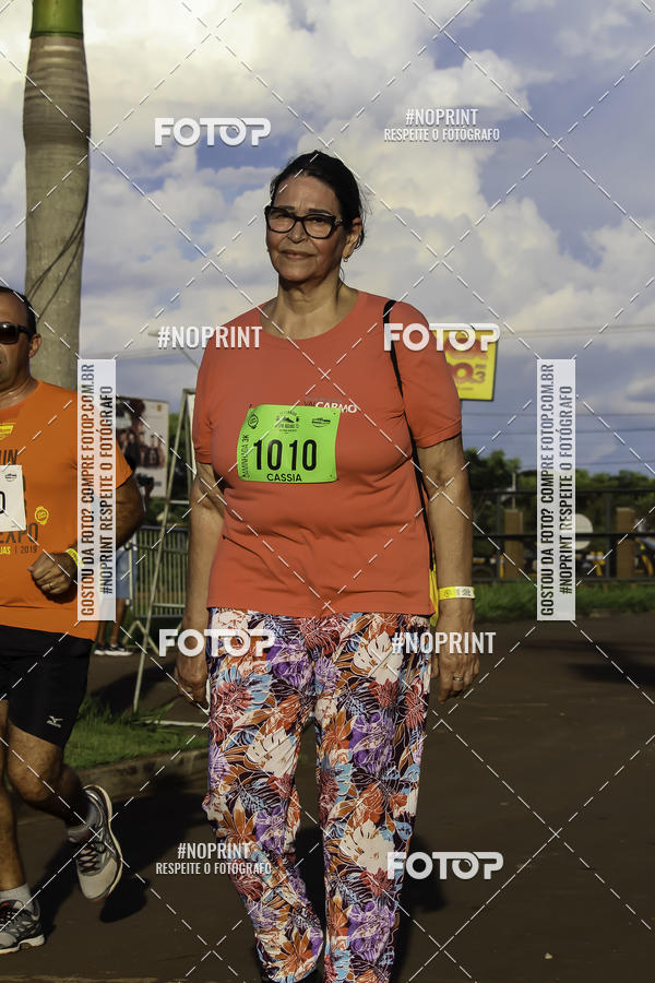 Buy your photos of the event1 Beer Run Expo guas on Fotop