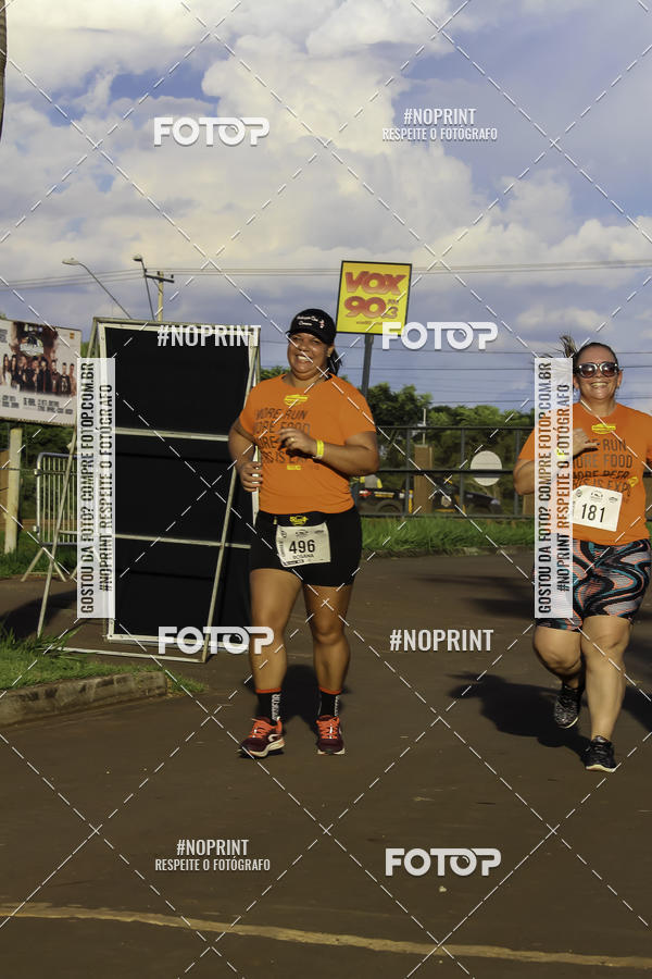 Buy your photos of the event1 Beer Run Expo guas on Fotop