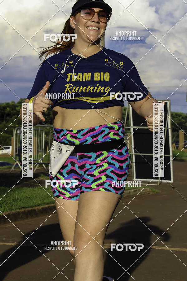 Buy your photos of the event1 Beer Run Expo guas on Fotop