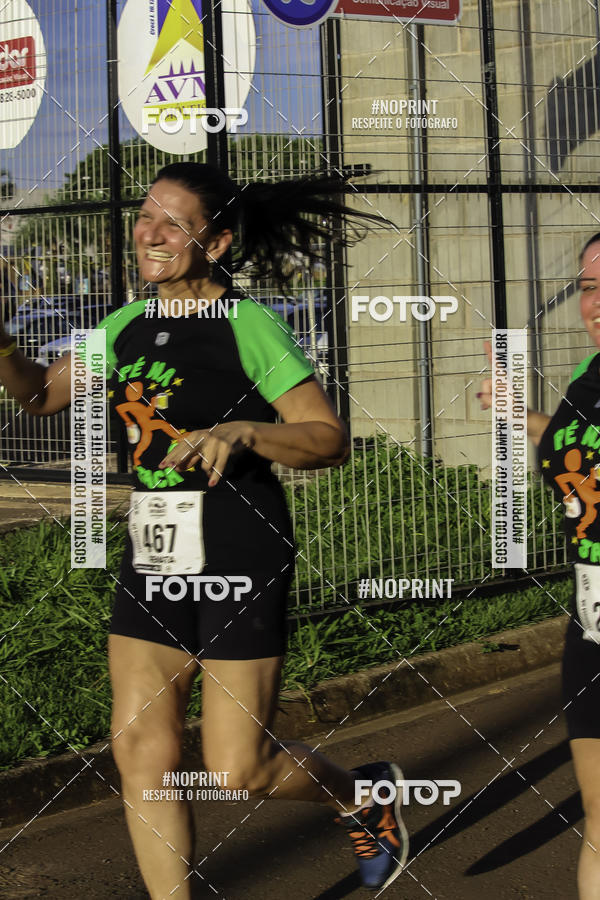 Buy your photos of the event1 Beer Run Expo guas on Fotop