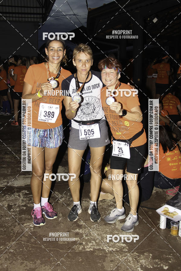 Buy your photos of the event1 Beer Run Expo guas on Fotop