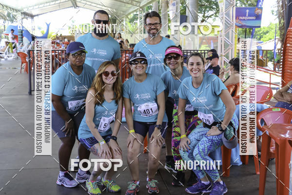 Buy your photos of the event1 Beer Run Expo guas on Fotop