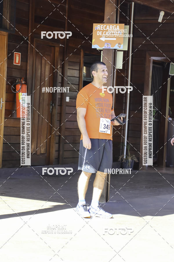 Buy your photos of the event1 Beer Run Expo guas on Fotop