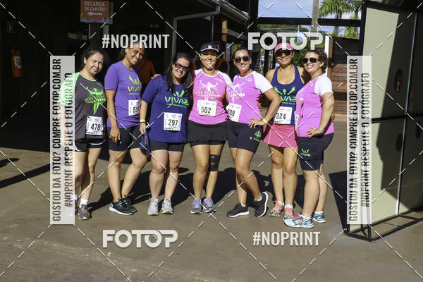Buy your photos of the event1 Beer Run Expo guas on Fotop