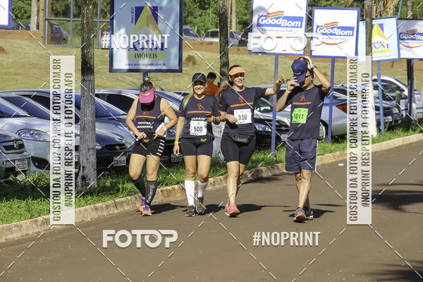 Buy your photos of the event1 Beer Run Expo guas on Fotop