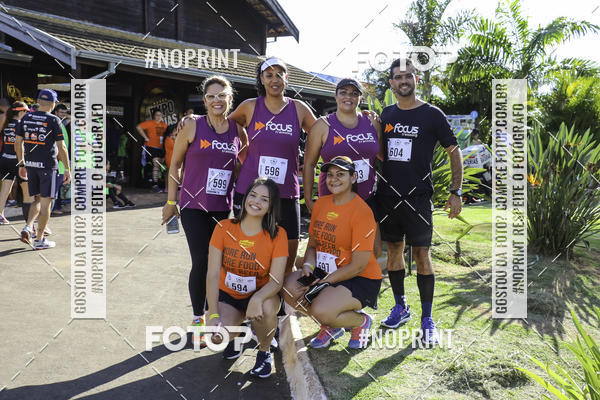 Buy your photos of the event1 Beer Run Expo guas on Fotop