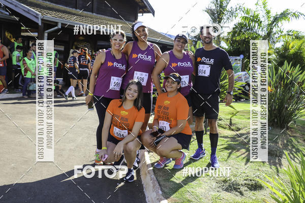 Buy your photos of the event1 Beer Run Expo guas on Fotop